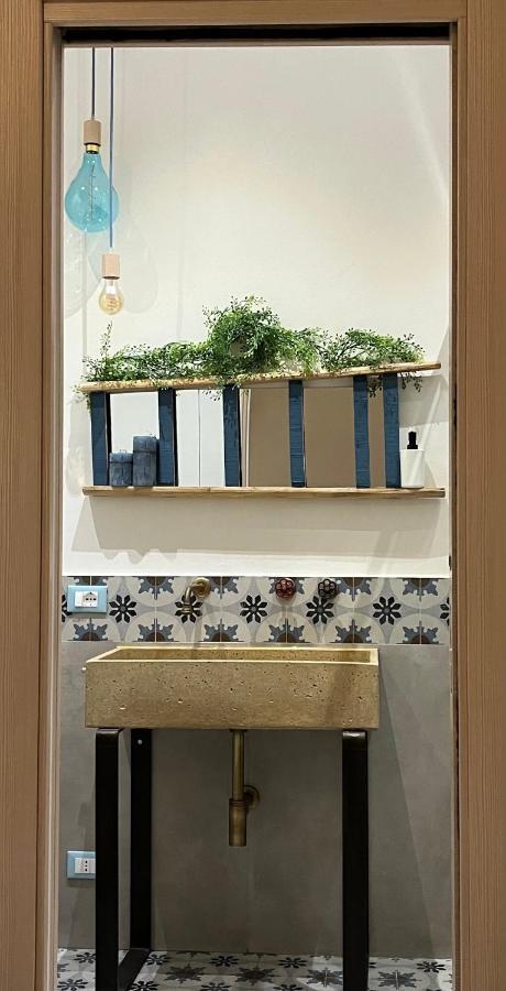 I Mori - Rooms & Apartment Trapani Bagian luar foto