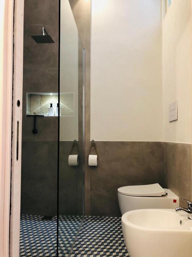 I Mori - Rooms & Apartment Trapani Bagian luar foto